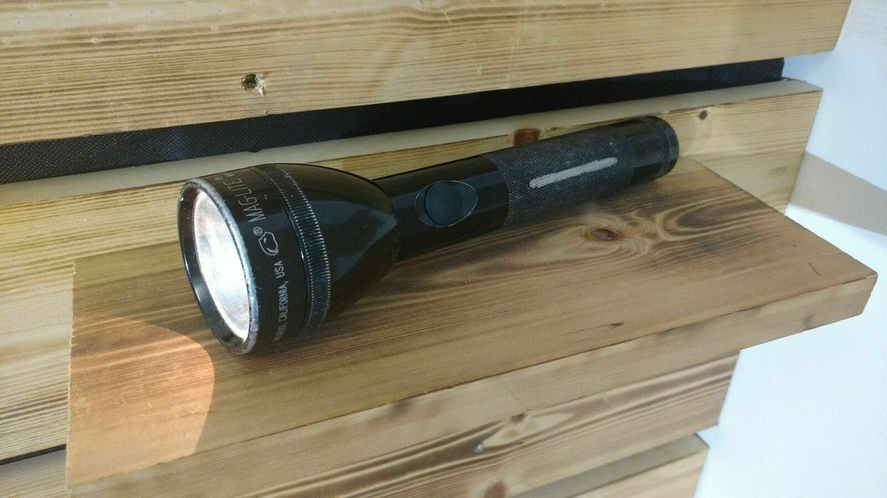 Ex Police Black MagLite, 2-Cell C Flashlight/Torch